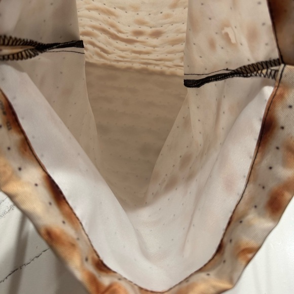 NWOT Matzah Drawstring Bag Backpack and gently used Shmutzy Girl Book - Picture 3 of 12